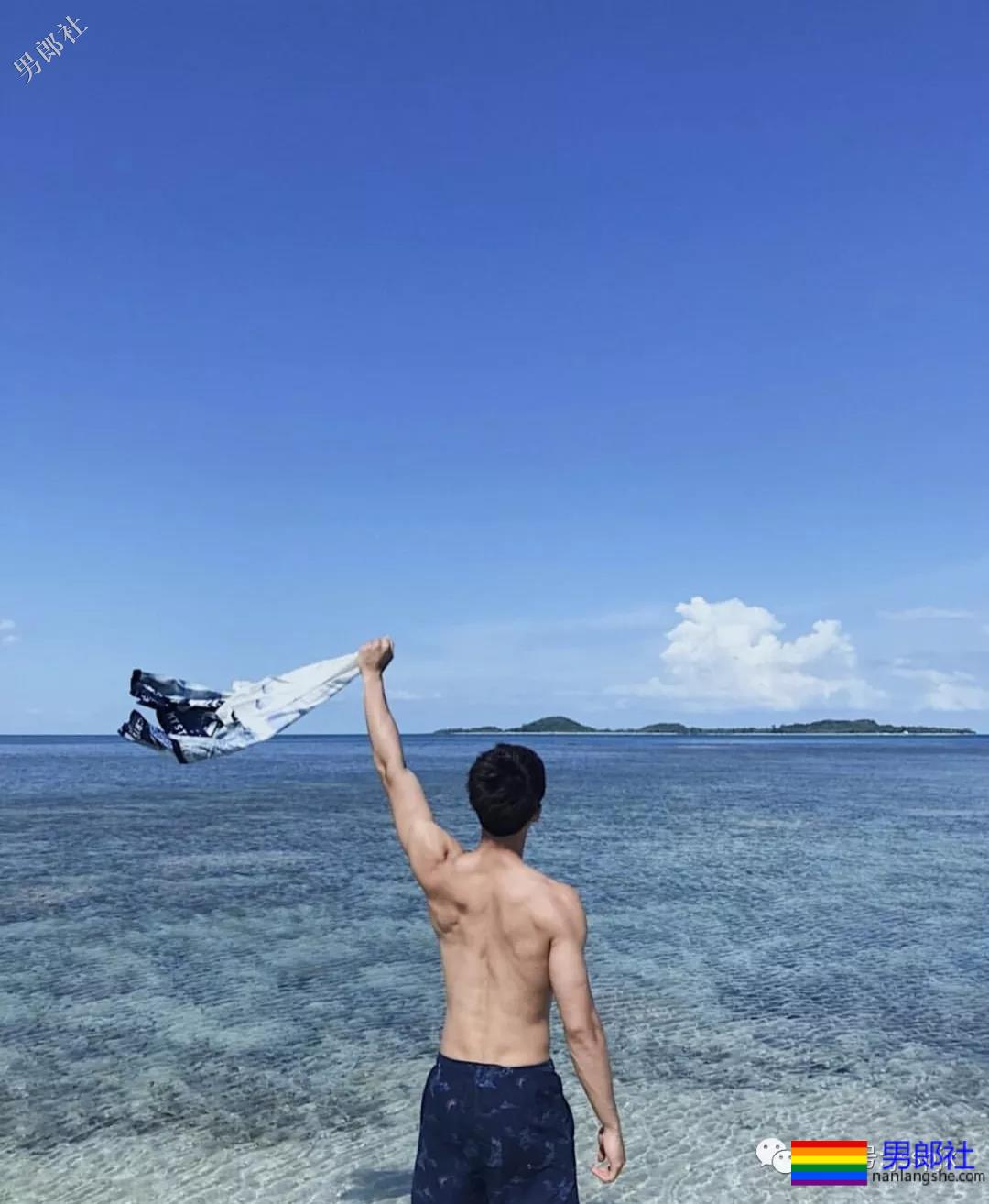 泰国混血肌肉小帅哥，厚厚的嘴唇高颜值！ - 51虹马