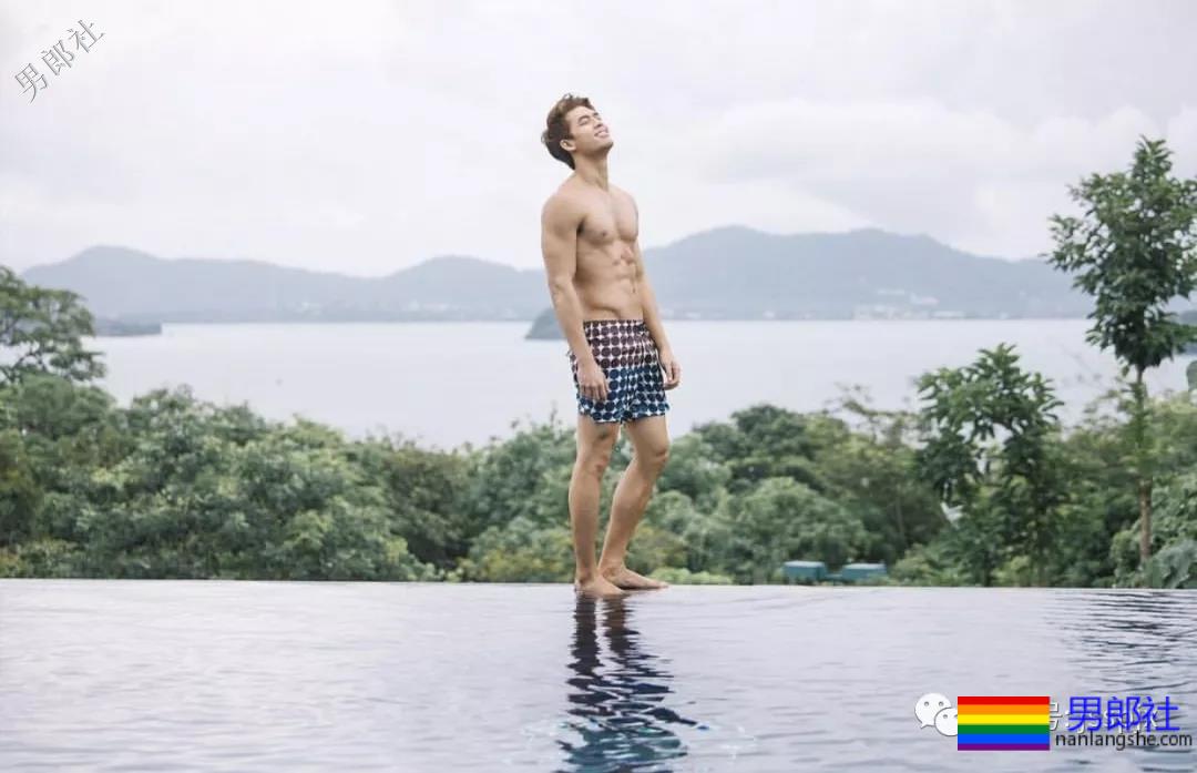 泰国混血肌肉小帅哥，厚厚的嘴唇高颜值！ - 51虹马