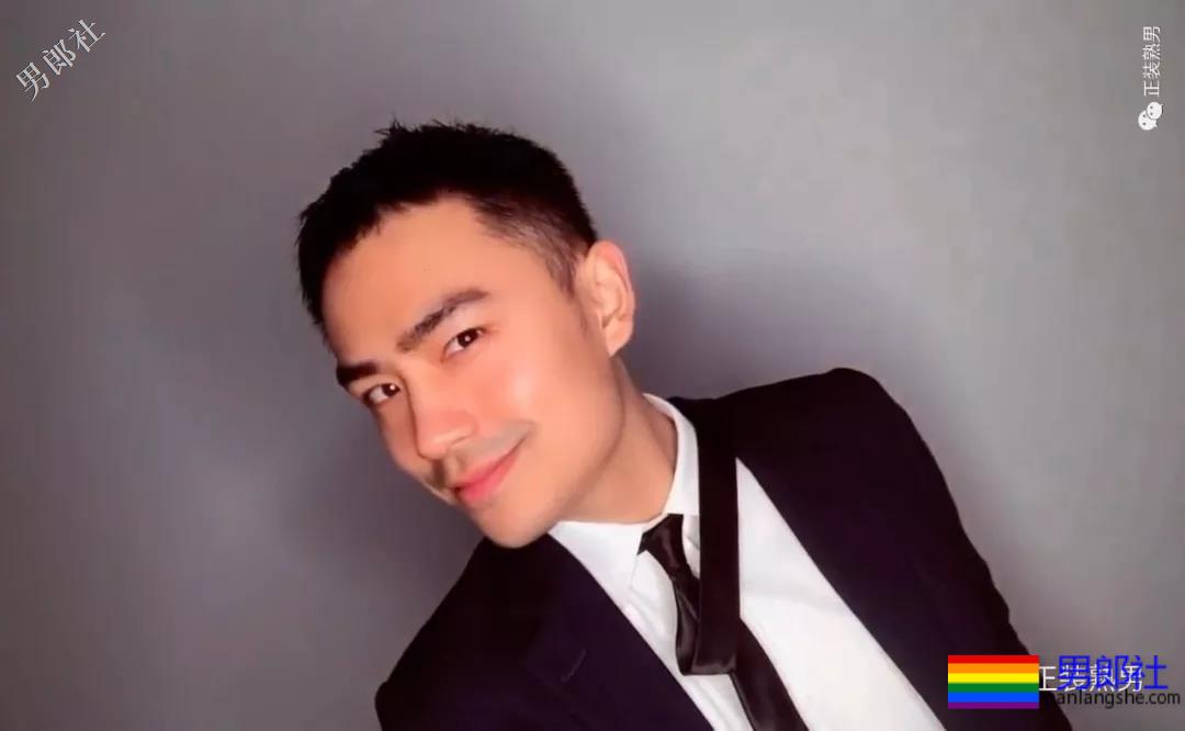 百变正装男为何这样有魅力,还有这西裤被垒起来的样子! - 51虹马 百变正装男为何这样有魅力,还有这西裤被垒起来的样子! - 51虹马