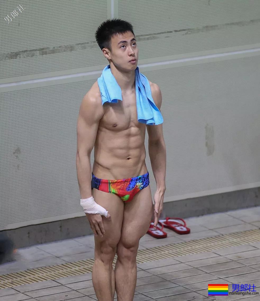 游泳帅哥比赛！妥妥的GV既视感呀！ - 51虹马