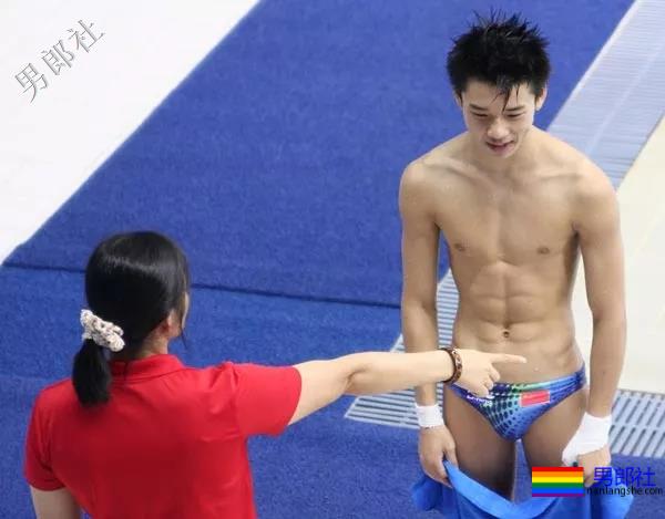 游泳帅哥比赛！妥妥的GV既视感呀！ - 51虹马