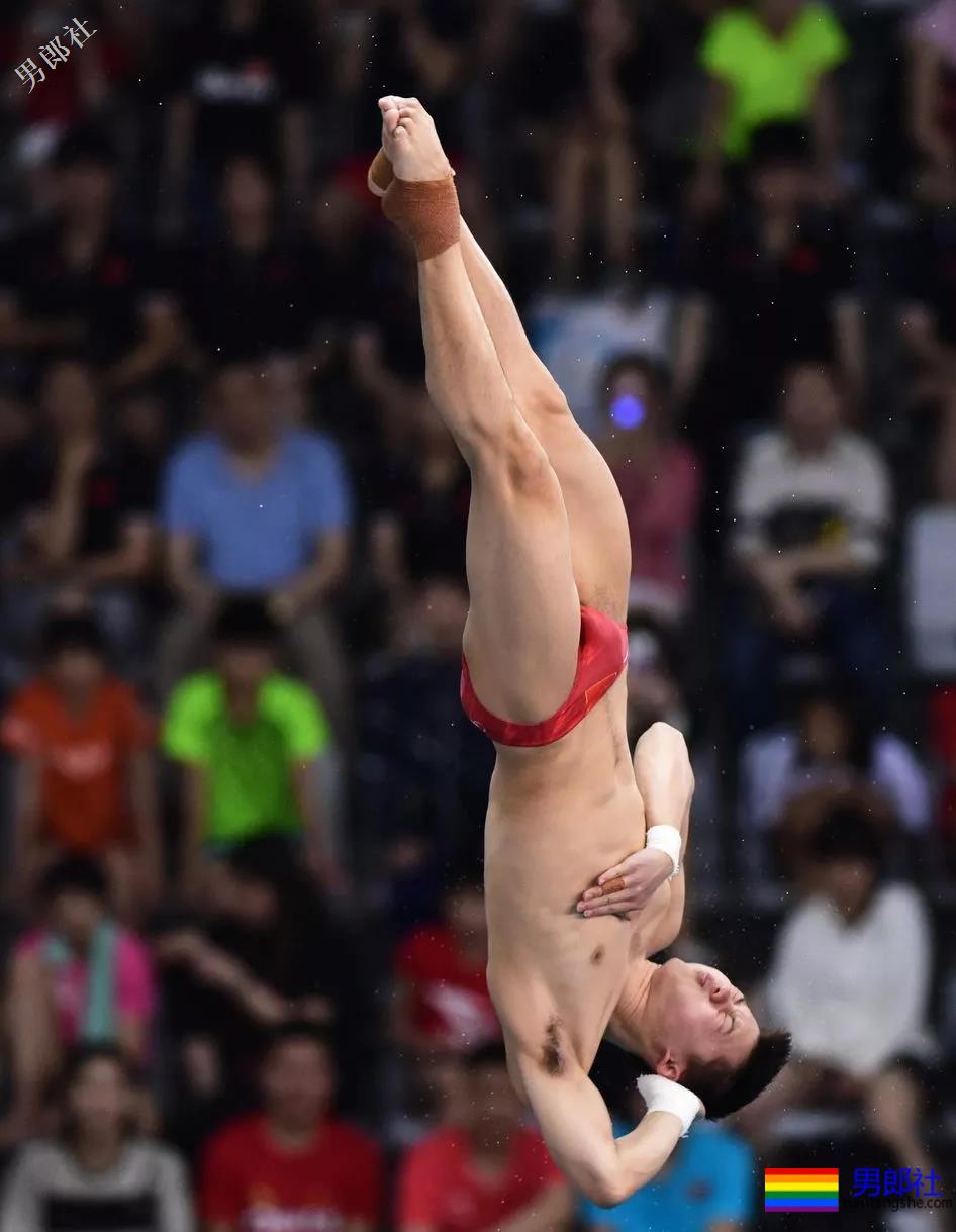 游泳帅哥比赛！妥妥的GV既视感呀！ - 51虹马