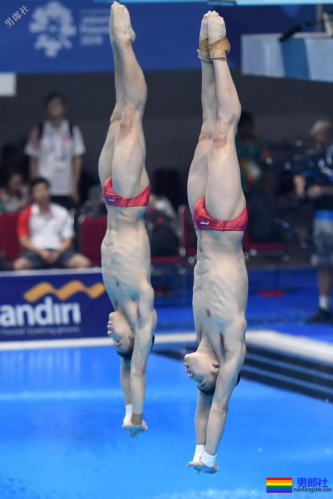 游泳帅哥比赛！妥妥的GV既视感呀！ - 51虹马