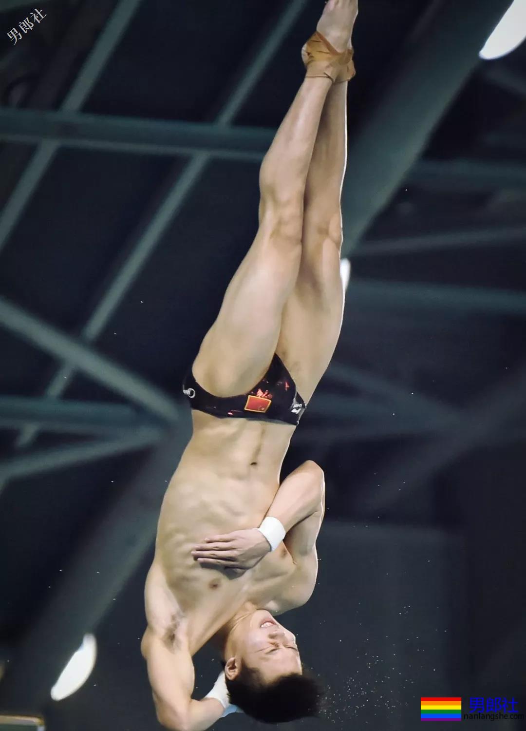 游泳帅哥比赛！妥妥的GV既视感呀！ - 51虹马