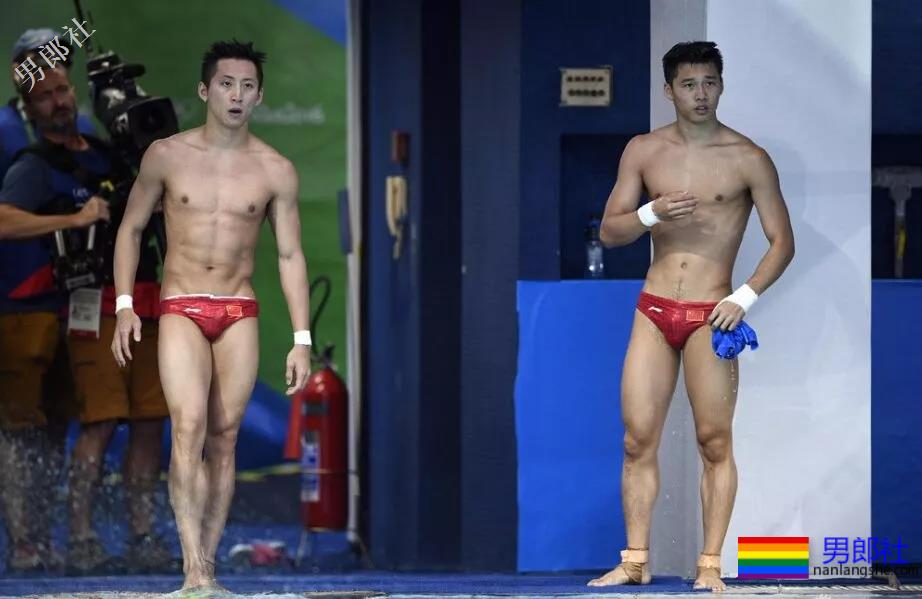 游泳帅哥比赛！妥妥的GV既视感呀！ - 51虹马