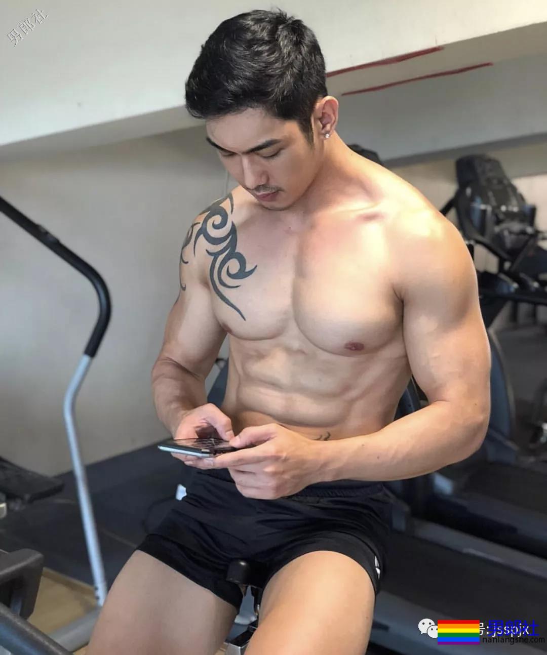 泰国男模 S-Rattichart Seachua 一身肌肉有点帅！ - 51虹马