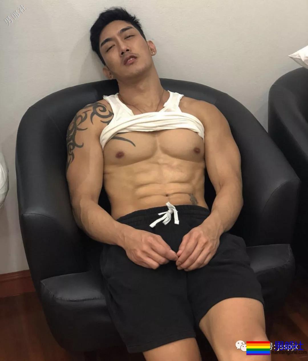 泰国男模 S-Rattichart Seachua 一身肌肉有点帅！ - 51虹马