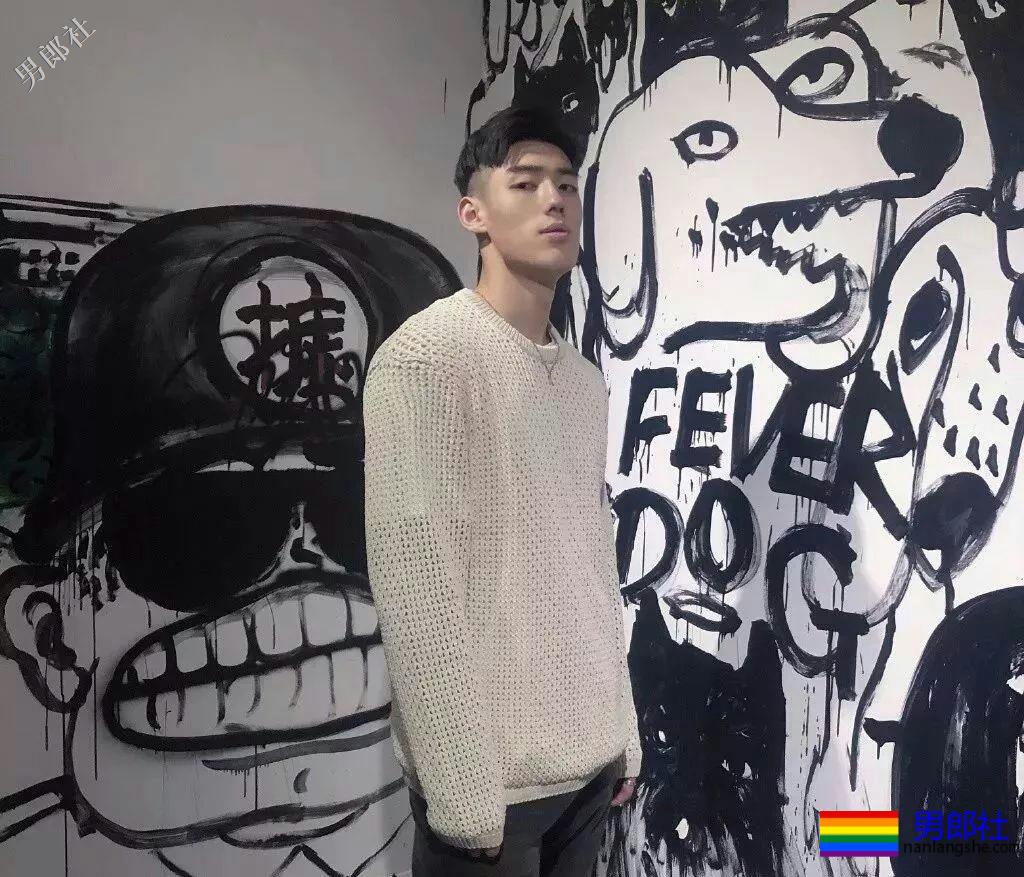 单眼皮高帅篮球运动员,好看到让人无法自拔 - 51虹马 单眼皮高帅篮球运动员,好看到让人无法自拔 - 51虹马