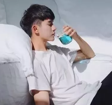 同志的感情就是这么脆弱?-51虹马