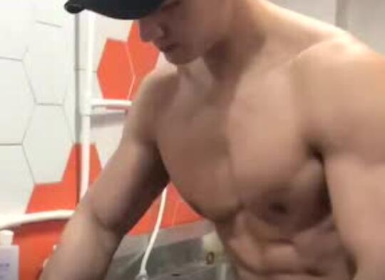 体育生黑白配，你以为是看腹肌？NO,NO...-51虹马