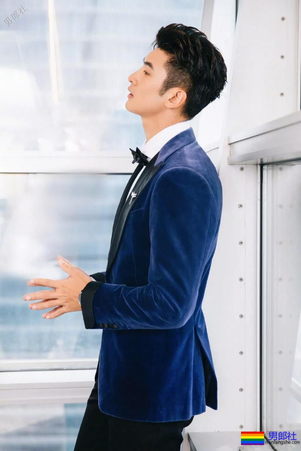 吻过男生演过基情,新剧秀腹肌被质疑,奶帅六块腹肌实力圈粉! - 51虹马 吻过男生演过基情,新剧秀腹肌被质疑,奶帅六块腹肌实力圈粉! - 51虹马