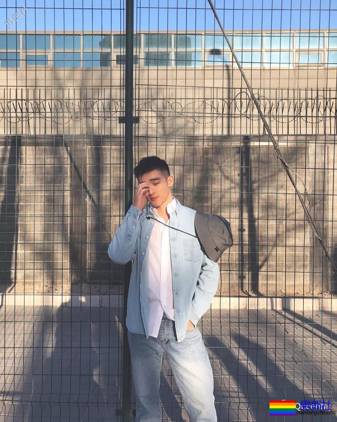 毛若懿又双叒叕发新硬照! - 51虹马 毛若懿又双叒叕发新硬照! - 51虹马