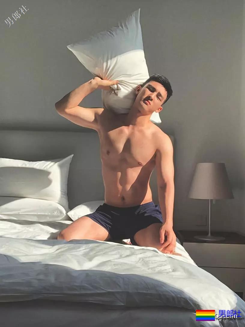 毛若懿又双叒叕发新硬照！ - 51虹马