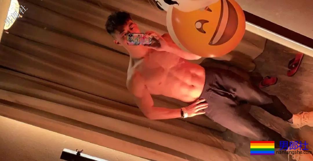 退伍兵当健身教练，拍小视频走红！ - 51虹马