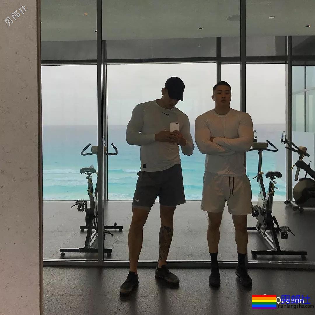 195小哥哥硬照真不亏，A爆的肌肉男真是万能良药！ - 51虹马