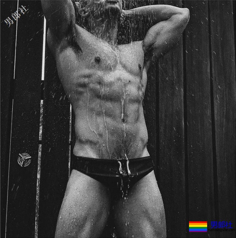 糖 | 壮男薄肌上阵！真的很大！ - 51虹马