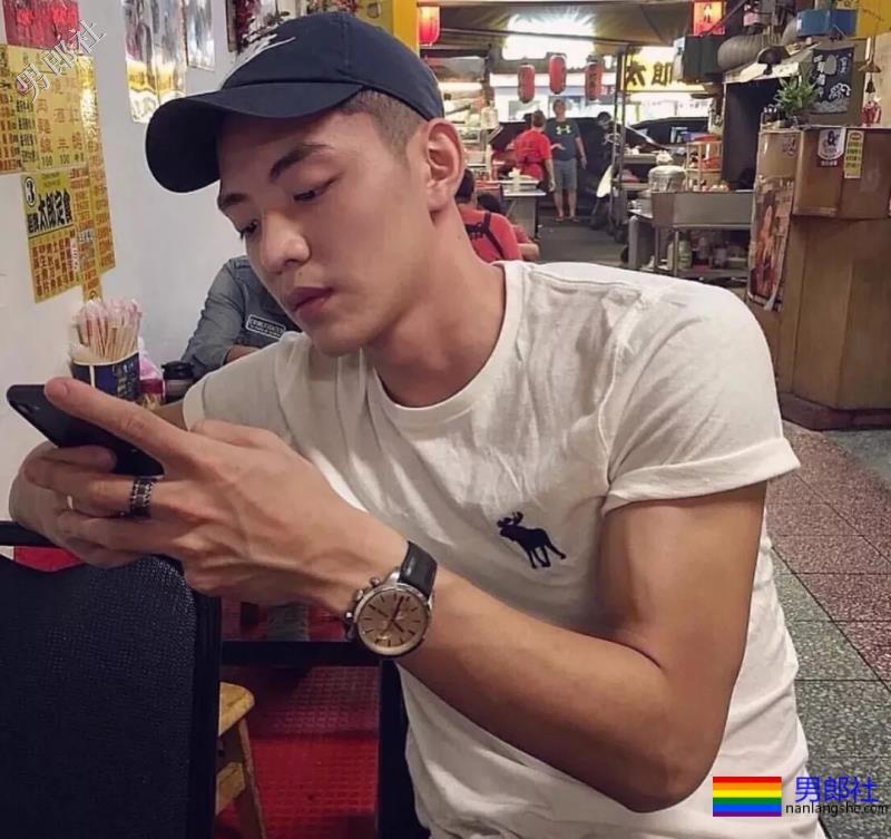 邻居哥哥 - 51虹马