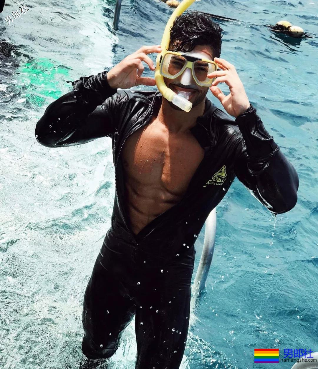 帅气的肌肉西部牛仔写真 - 51虹马