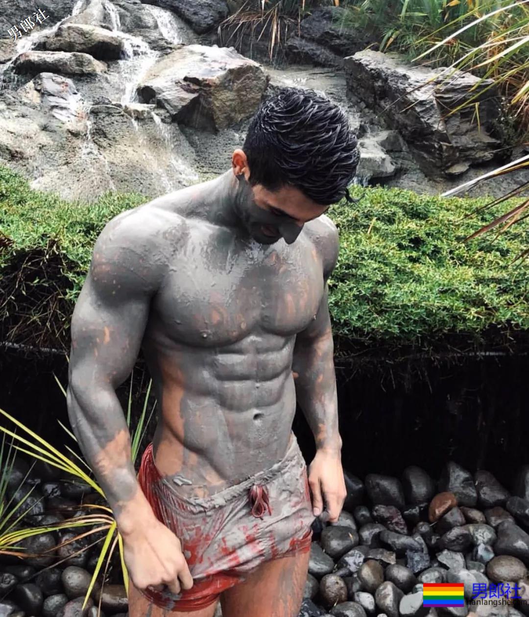 帅气的肌肉西部牛仔写真 - 51虹马