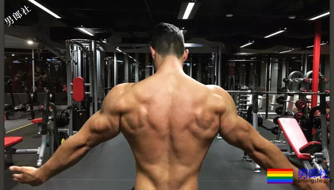 帅气的肌肉西部牛仔写真 - 51虹马