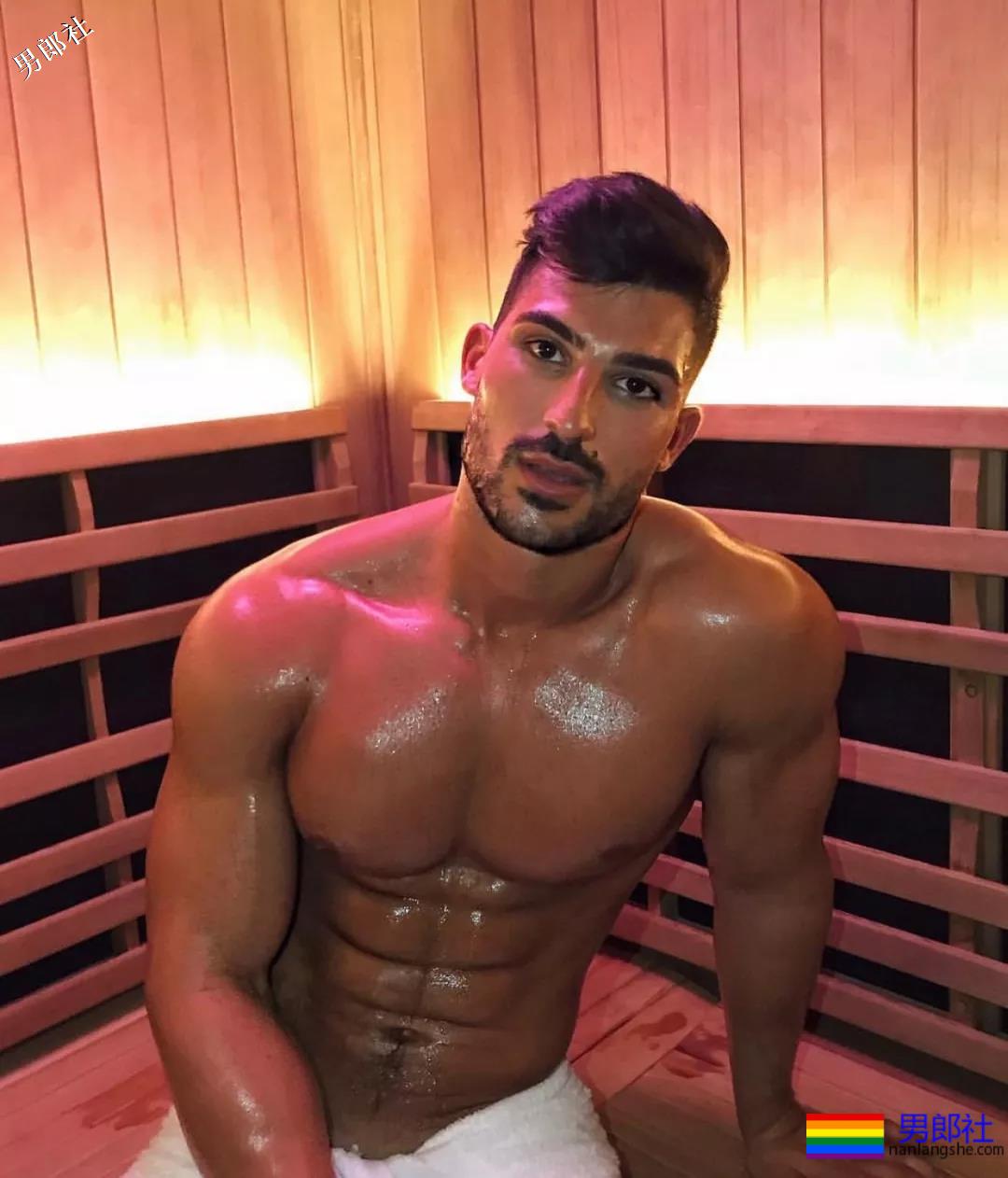 帅气的肌肉西部牛仔写真 - 51虹马