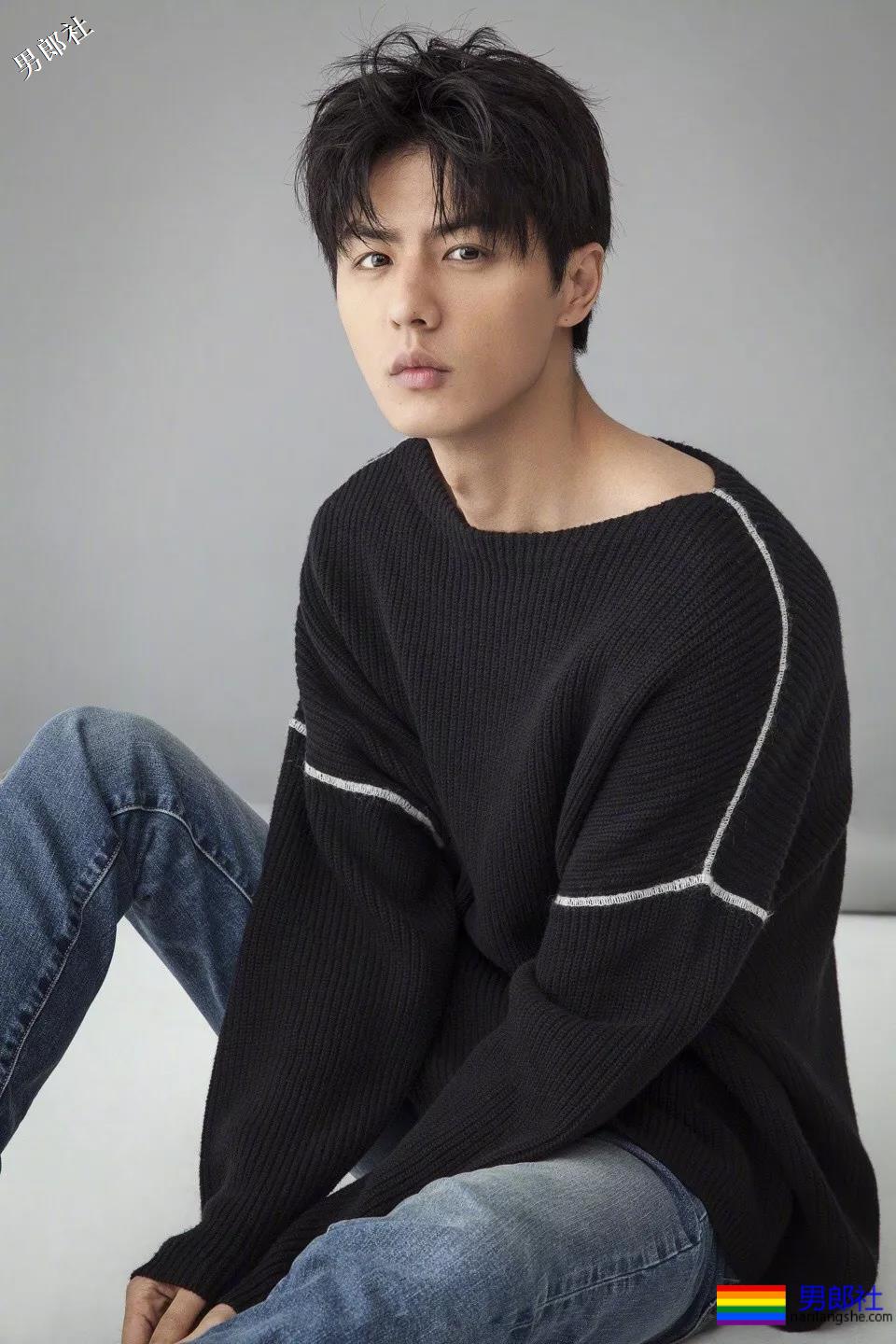 189大长腿男模男女通吃，俊朗少年气太鲜嫩，这颜值我给满分！ - 51虹马