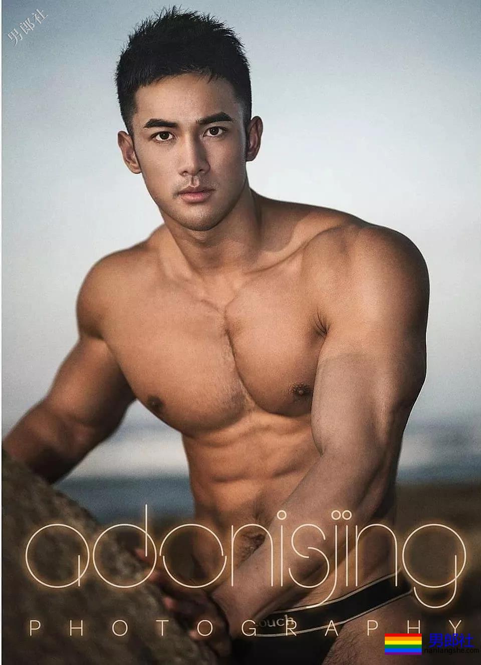 天菜教练和洪晓龙又有新硬照，他真是幕后英雄！ - 51虹马