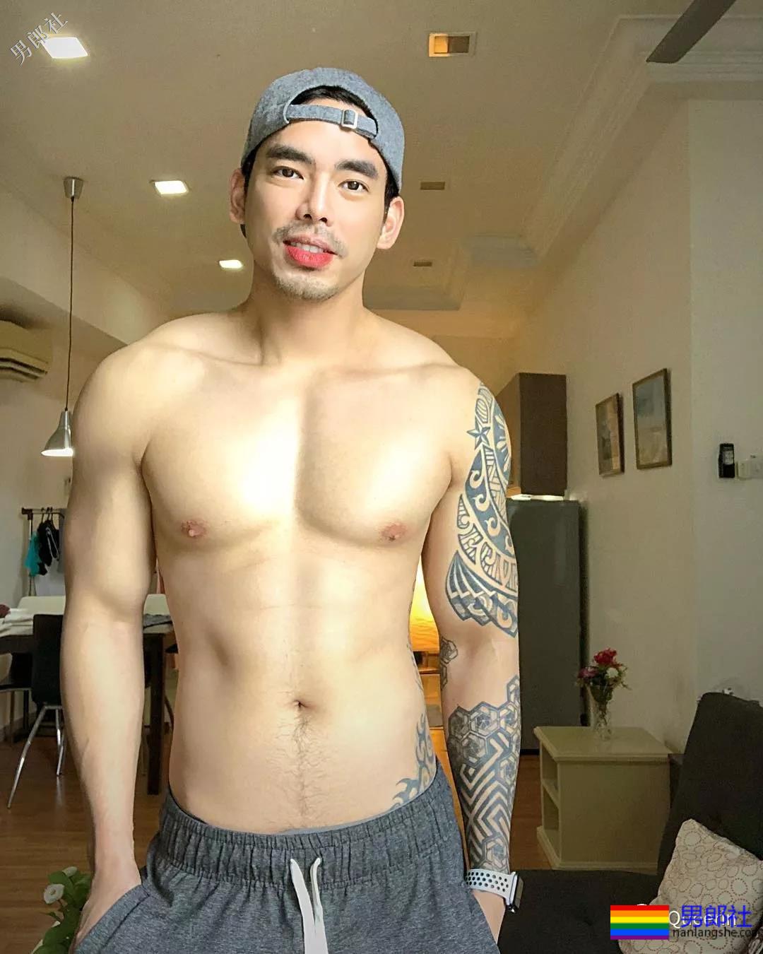 世界同志先生选出来了？是他。 - 51虹马