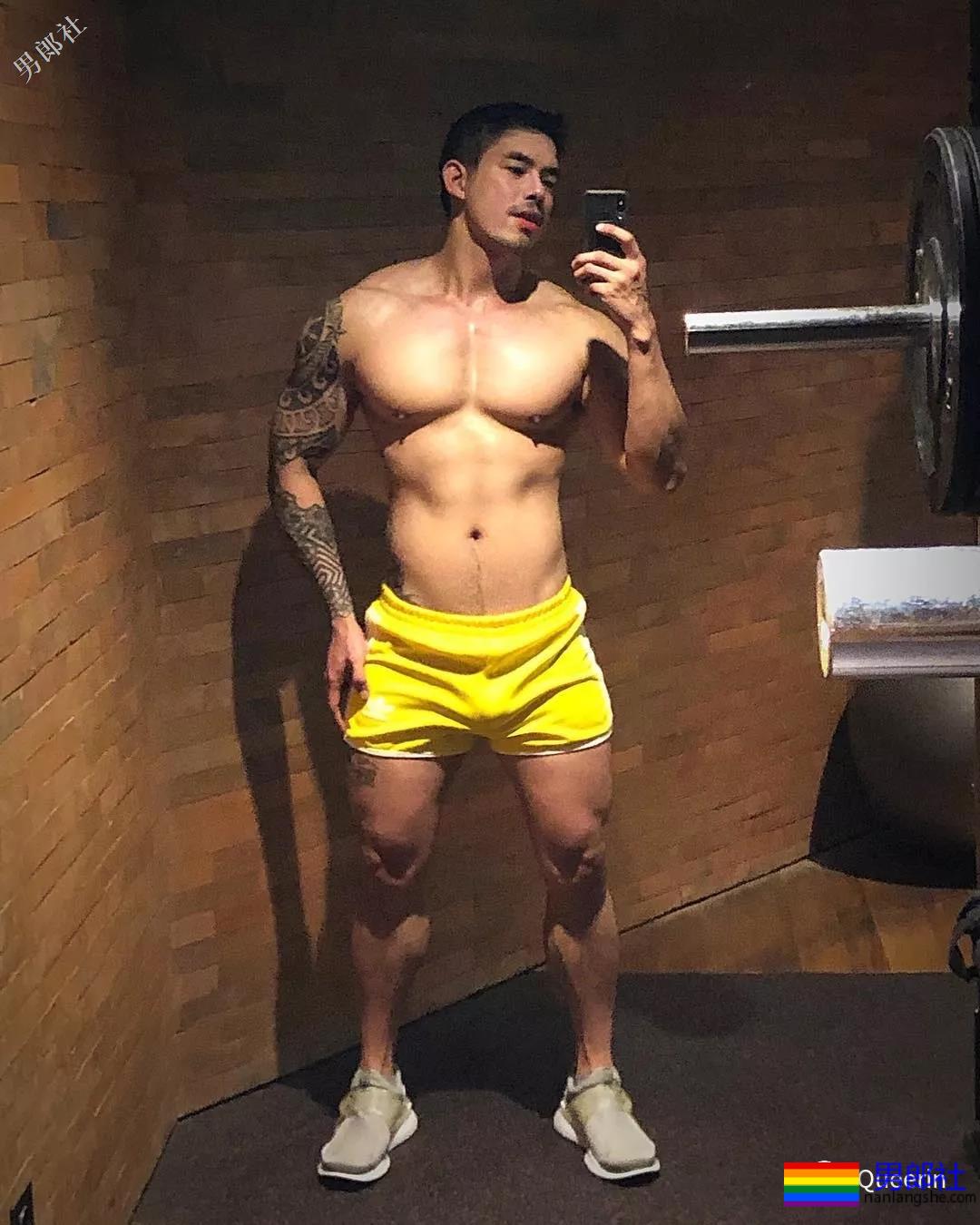 世界同志先生选出来了？是他。 - 51虹马