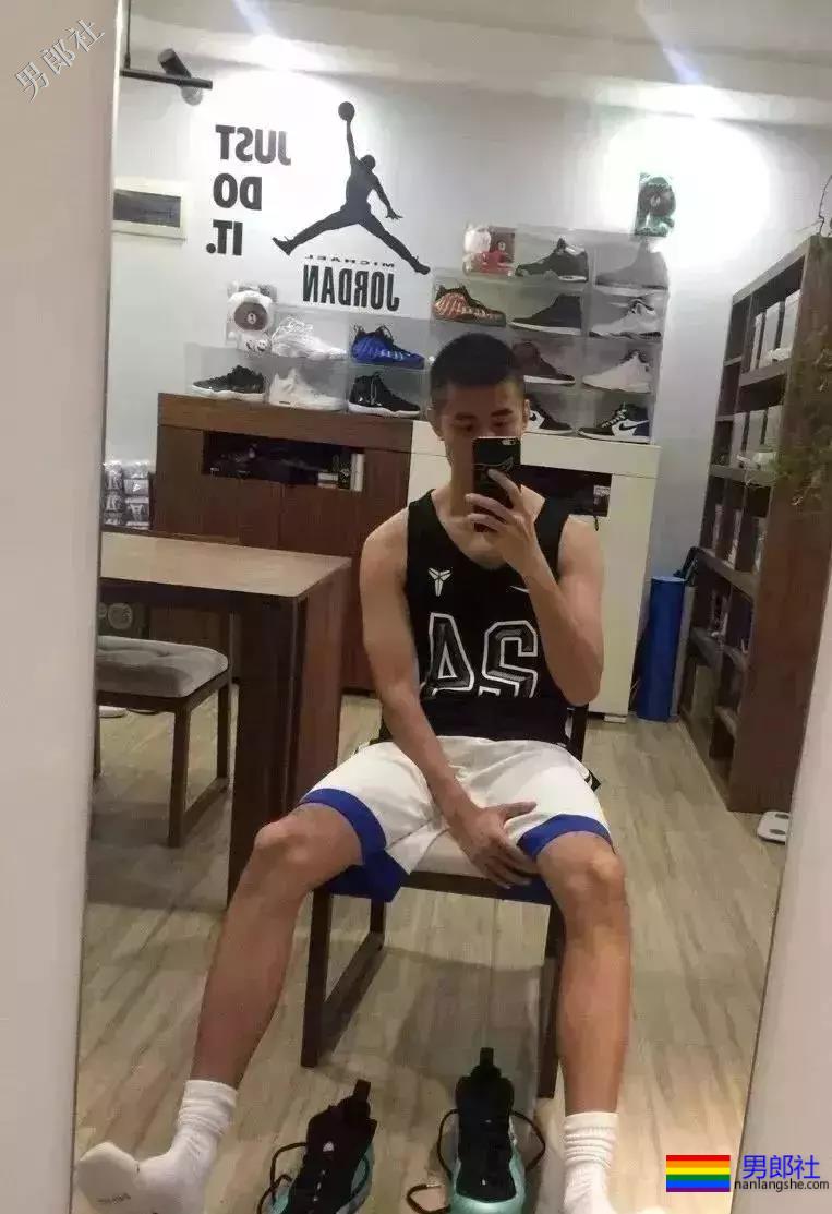 偷了男神室友的内裤，这酸爽的....-51虹马