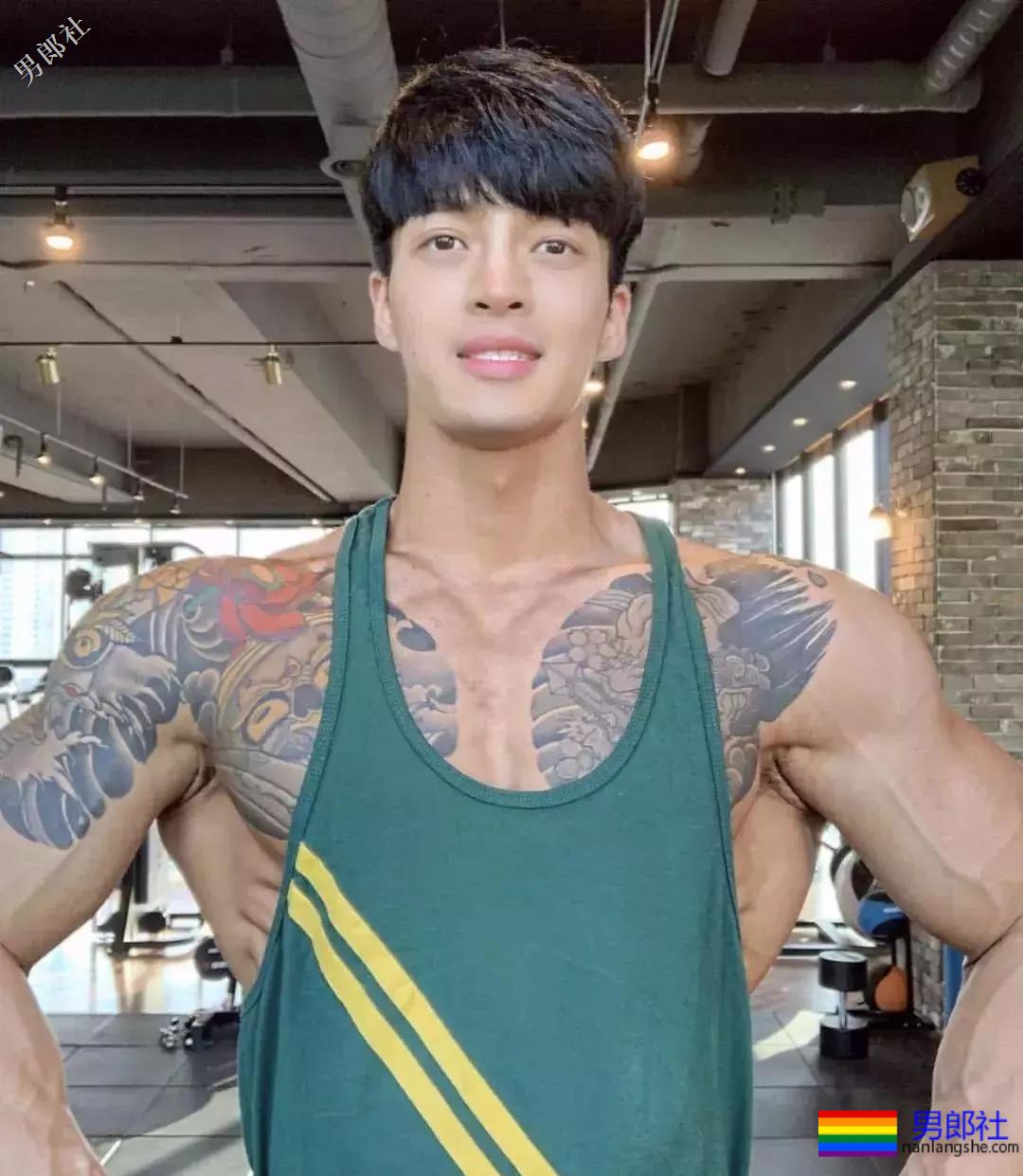 体育男颜值满分,一身硬肌很大！ - 51虹马