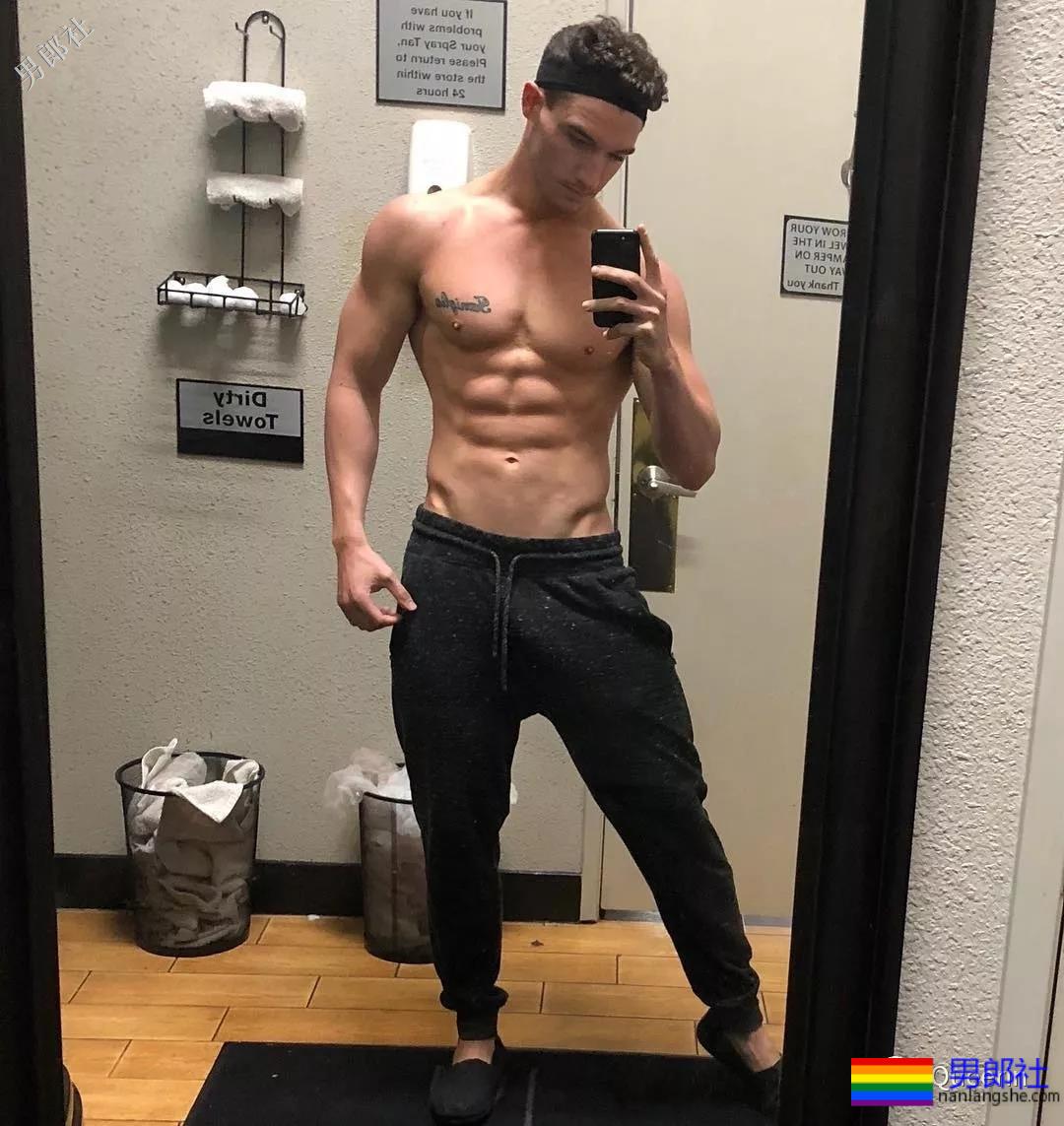 全员GOGOBOY,真的是基你太美！ - 51虹马