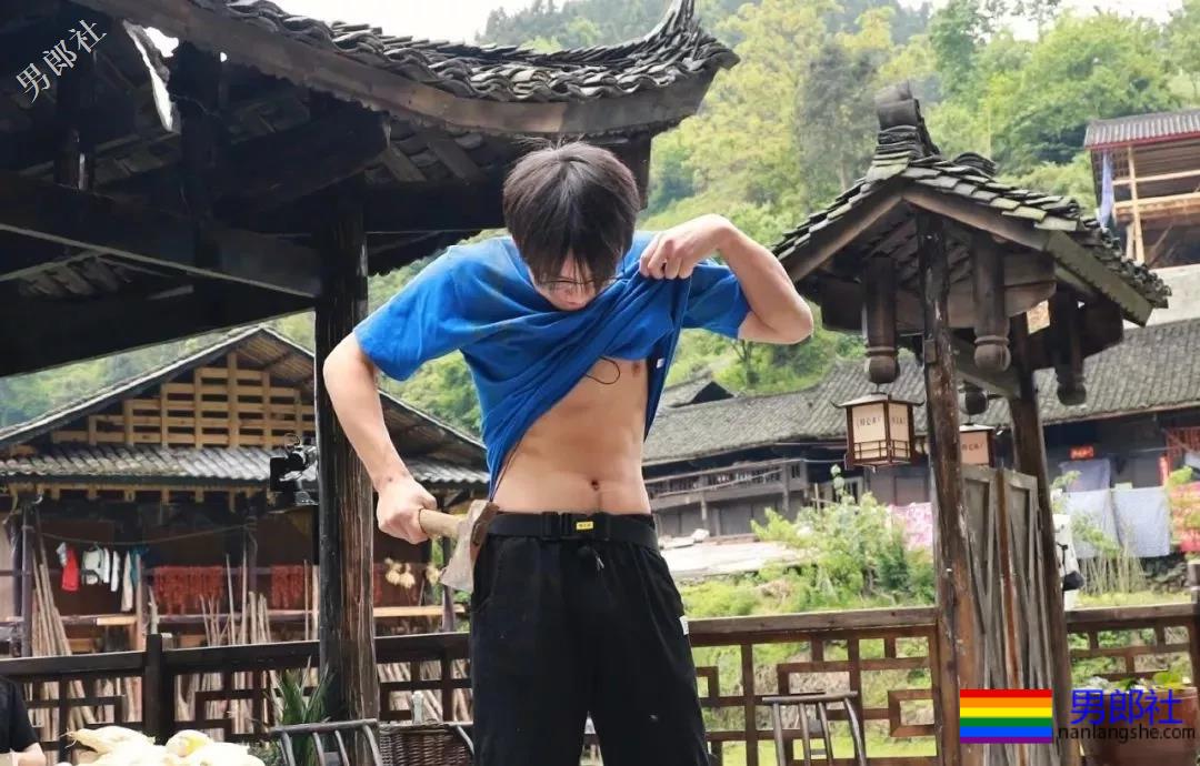 彭昱畅董力出演新版《网球王子》，一水的长腿腹肌小鲜肉！ - 51虹马