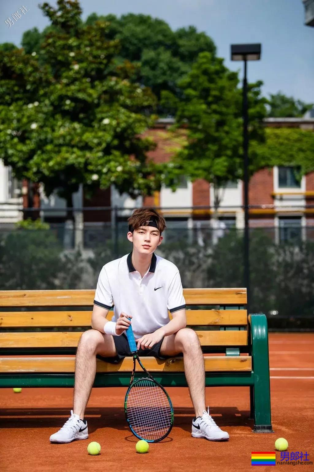 彭昱畅董力出演新版《网球王子》，一水的长腿腹肌小鲜肉！ - 51虹马