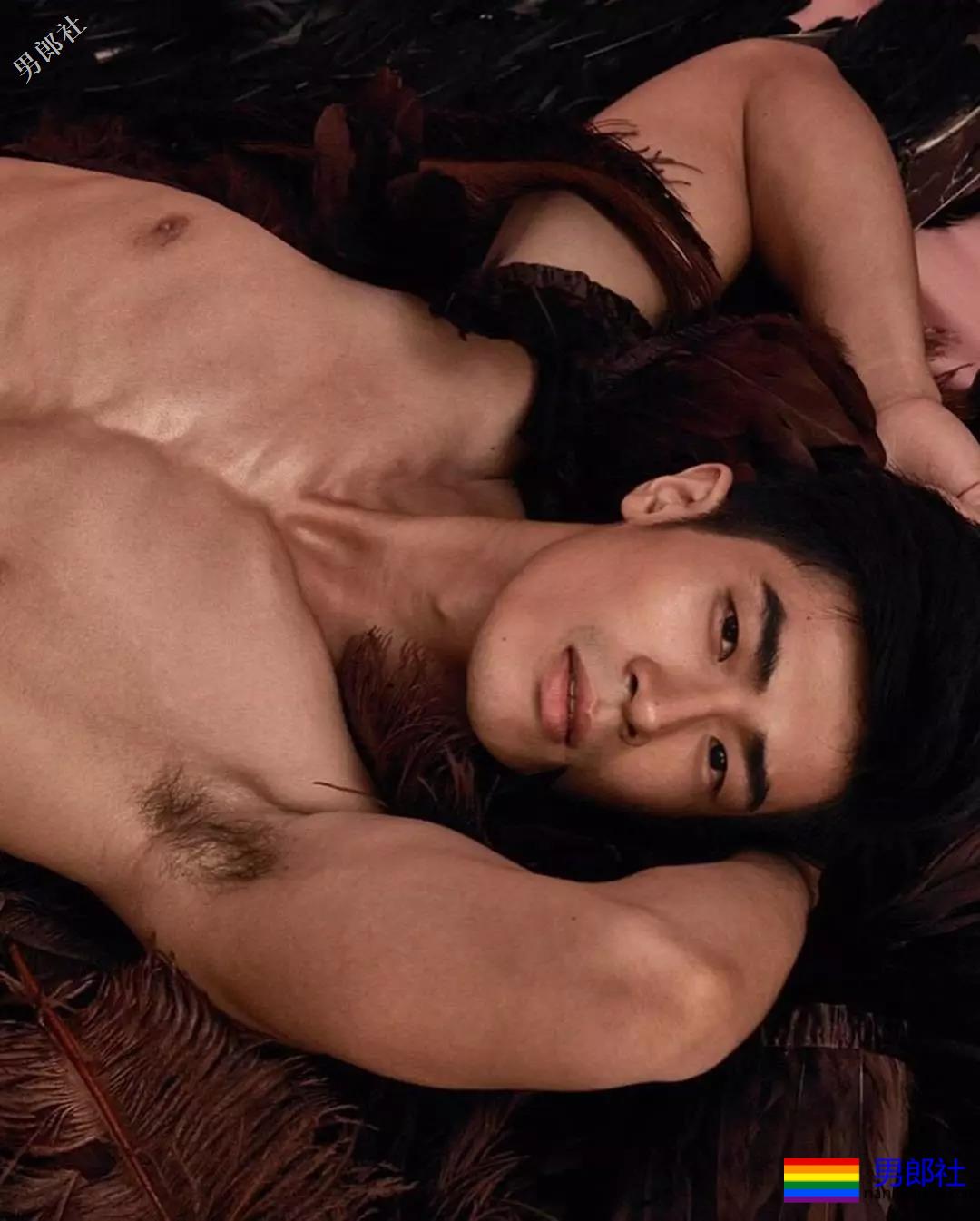 小狼狗的搓衣板黝黑腹肌任你玩！ - 51虹马