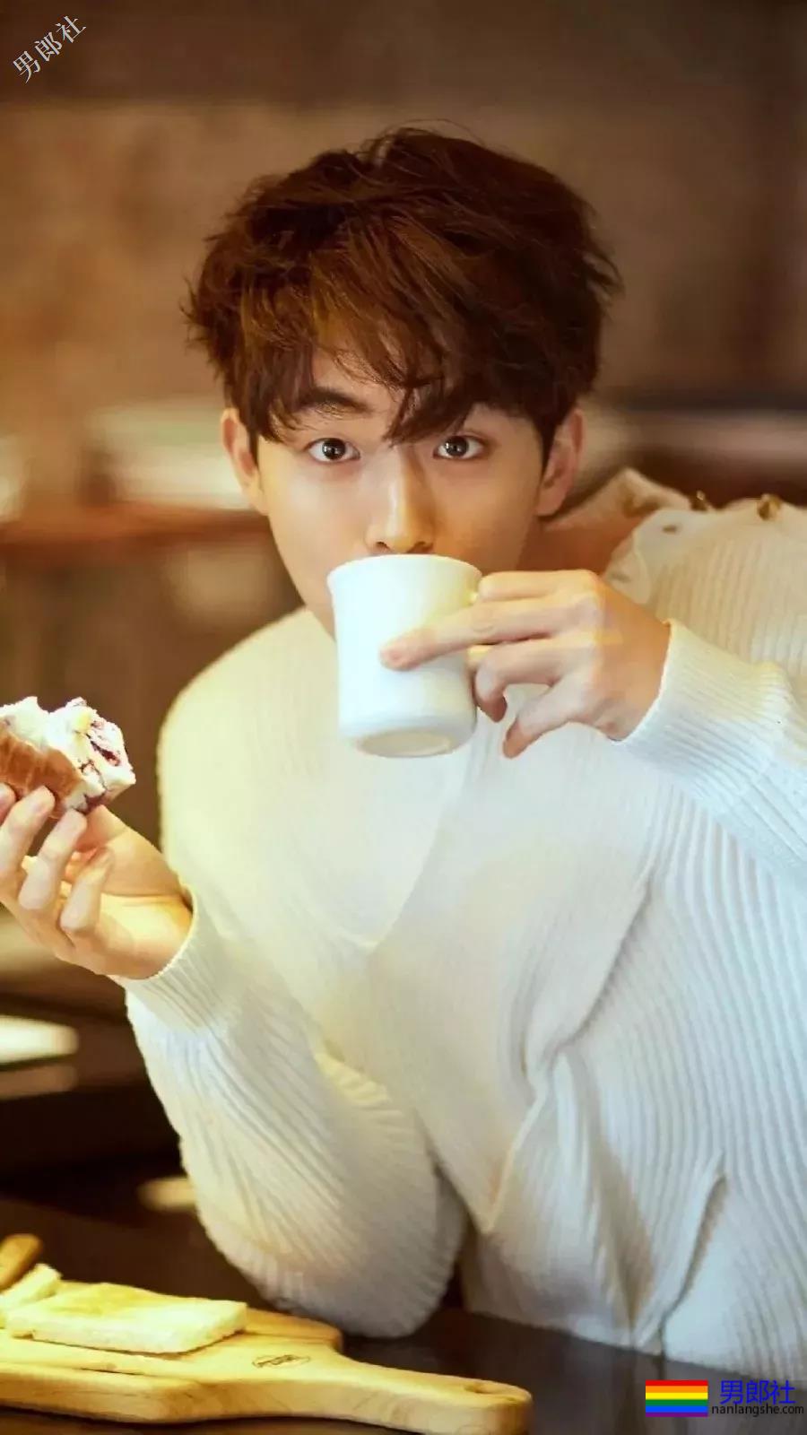 今日份好看的男朋友，多看一眼就沦陷！ - 51虹马