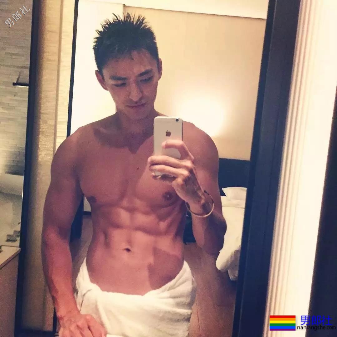 《不撸帝漫游指南》 - 51虹马 《不撸帝漫游指南》 - 51虹马