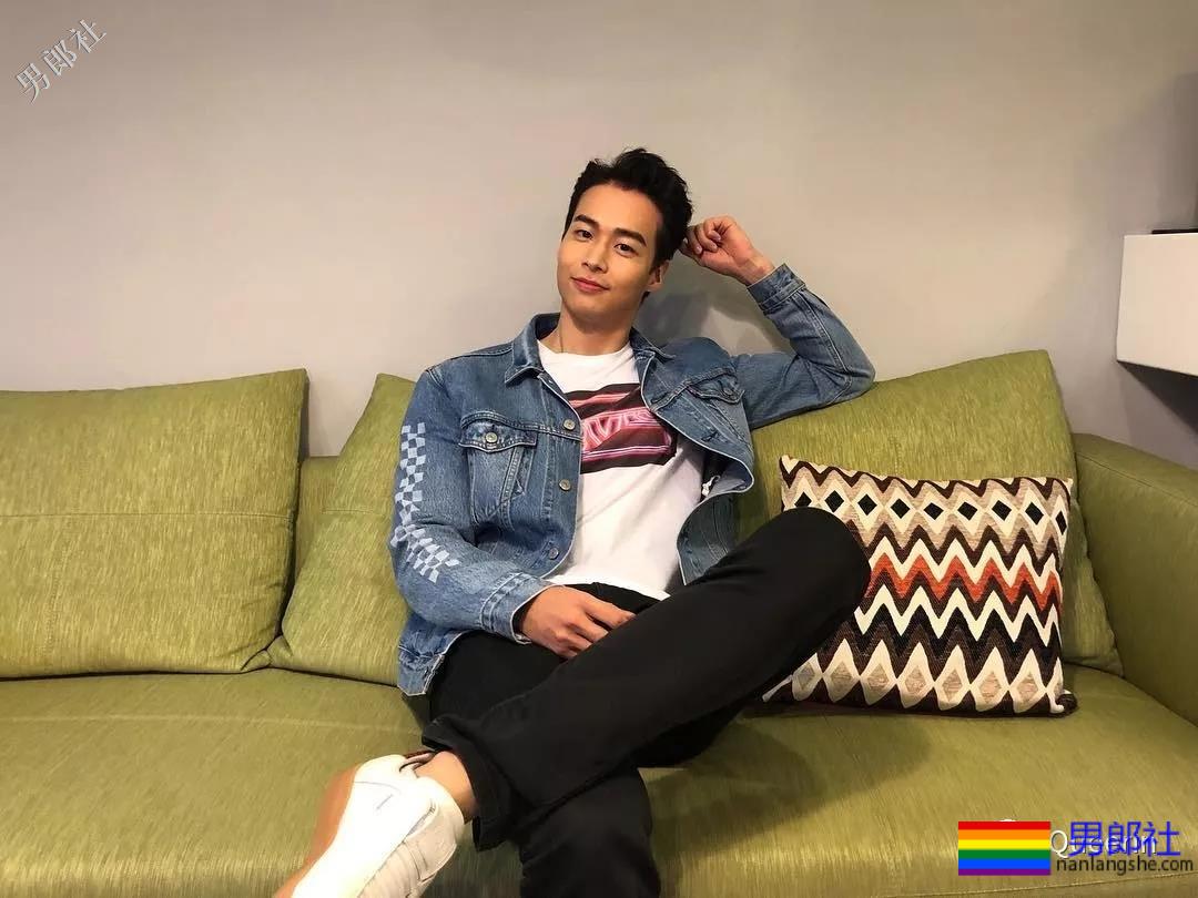 台北翘臀大火，早年R级电影真的很敢！ - 51虹马