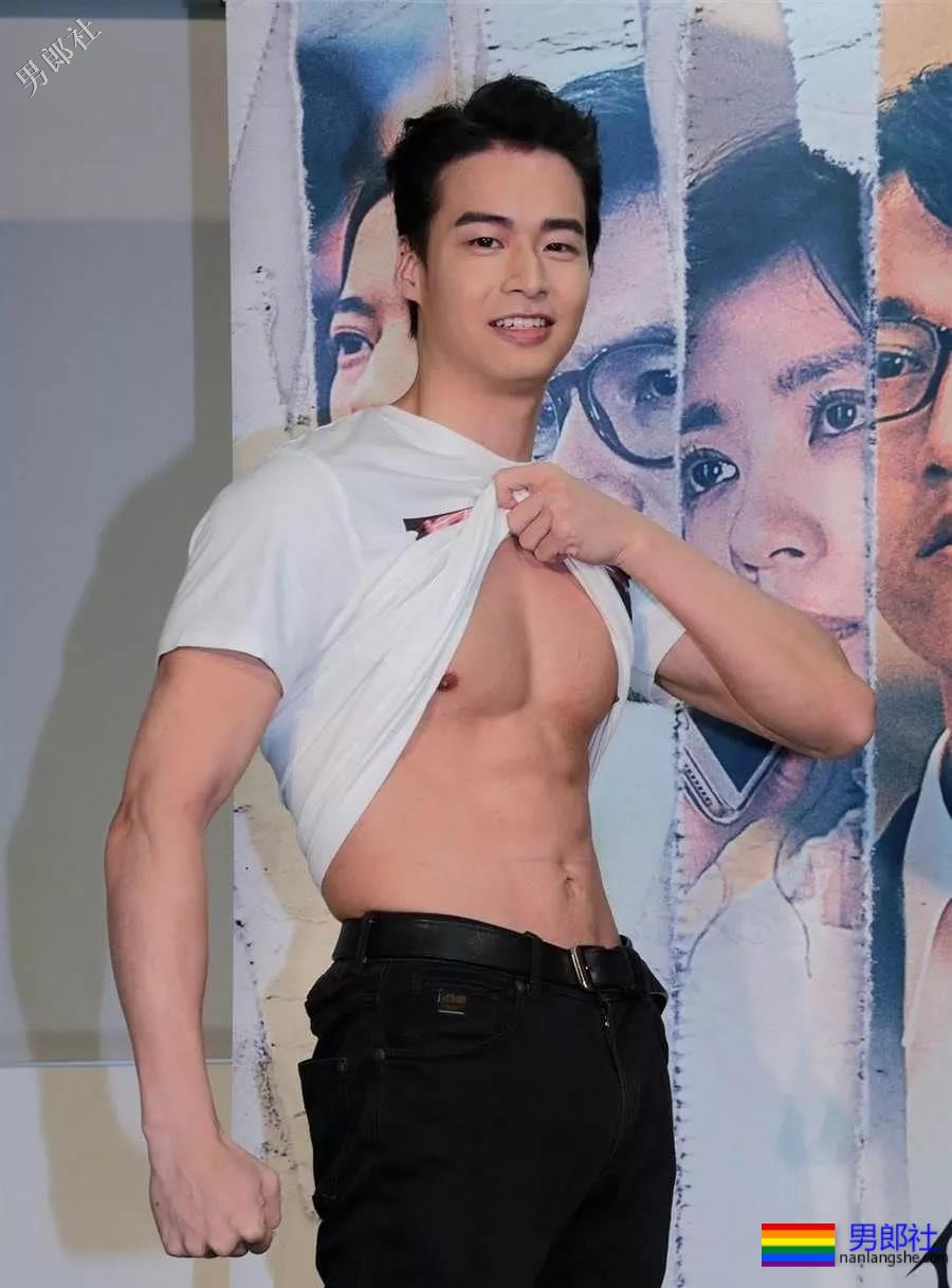 台北翘臀大火，早年R级电影真的很敢！ - 51虹马