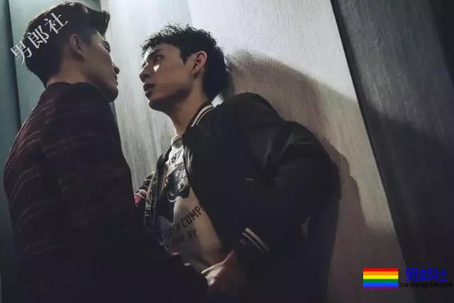 《圈套》比《上瘾》还火？“胡子爸爸”早年写真才是宝藏 - 51虹马