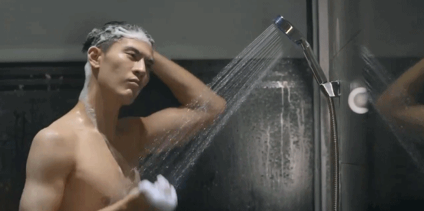 《圈套》比《上瘾》还火？“胡子爸爸”早年写真才是宝藏 - 51虹马