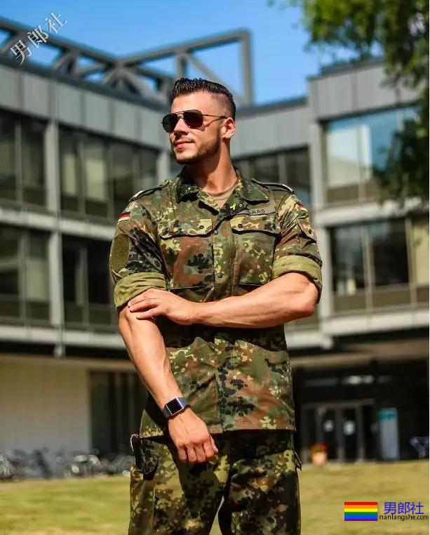 气质算什么？这位德国肌肉船长的身材，承包了你的鼻血，快把人掰弯了！ - 51虹马