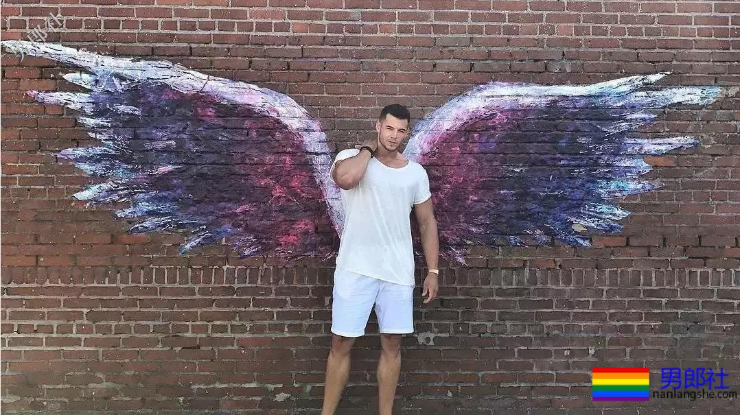 气质算什么？这位德国肌肉船长的身材，承包了你的鼻血，快把人掰弯了！ - 51虹马