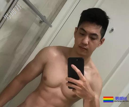 男模被批修图过猛？真相是那里歪了…… - 51虹马