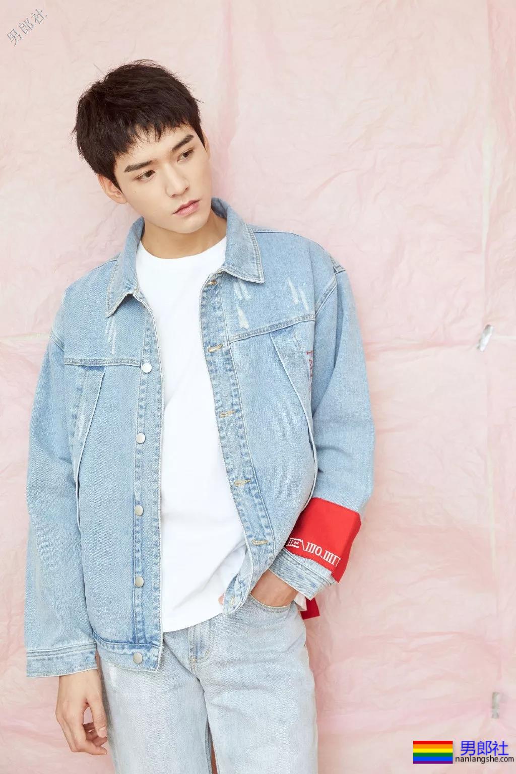 胡一天林一的结合体，与195腱子肉男模CP发糖，期待小妖精洗澡吗？ - 51虹马