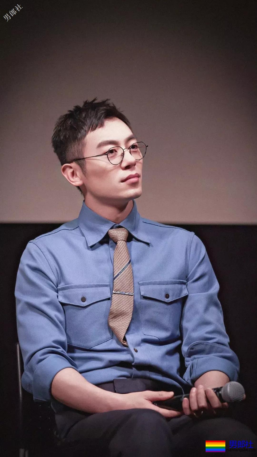 吻过陈晓黄轩的爷们硬汉，宇宙总攻荷尔蒙男神，A爆了！ - 51虹马