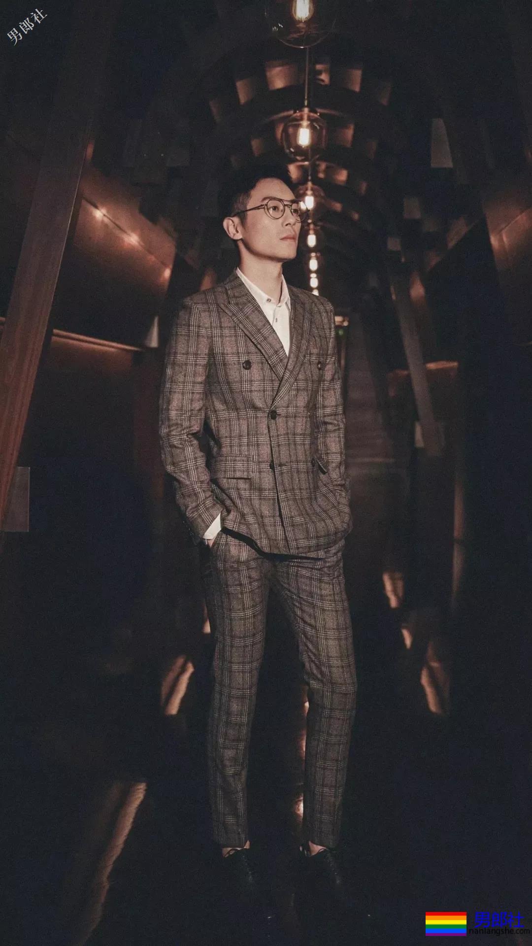 吻过陈晓黄轩的爷们硬汉，宇宙总攻荷尔蒙男神，A爆了！ - 51虹马