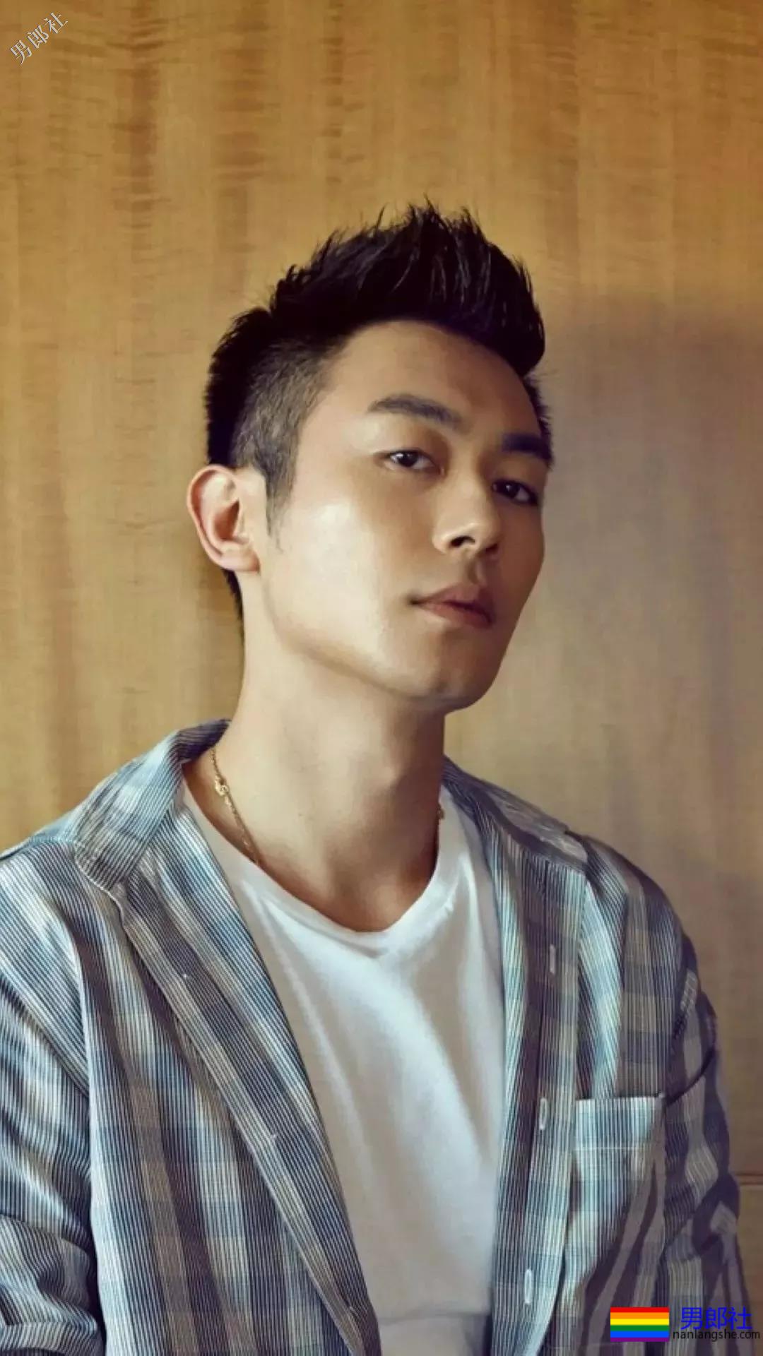 吻过陈晓黄轩的爷们硬汉，宇宙总攻荷尔蒙男神，A爆了！ - 51虹马