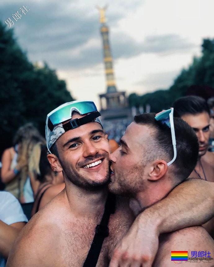 这份榜单堪称“骄傲之旅”指南 - 51虹马