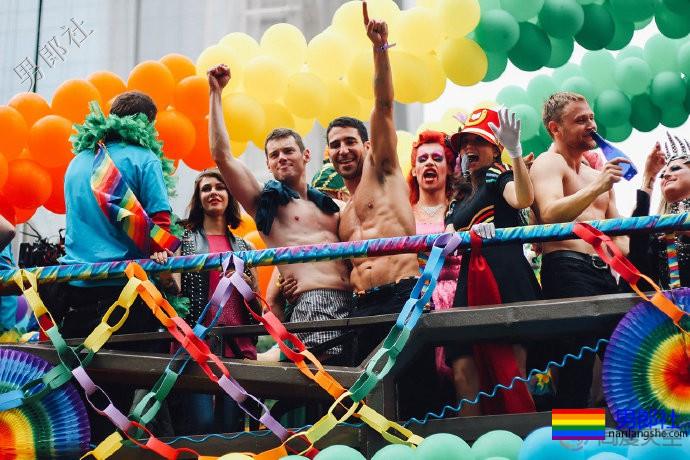 这份榜单堪称“骄傲之旅”指南 - 51虹马